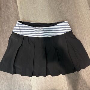 Victoria’s Secret Black Skort Women's Skirt NWT size small